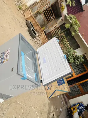 Less Expensive Sleek Chest Freezer Single Door 200L Pearl