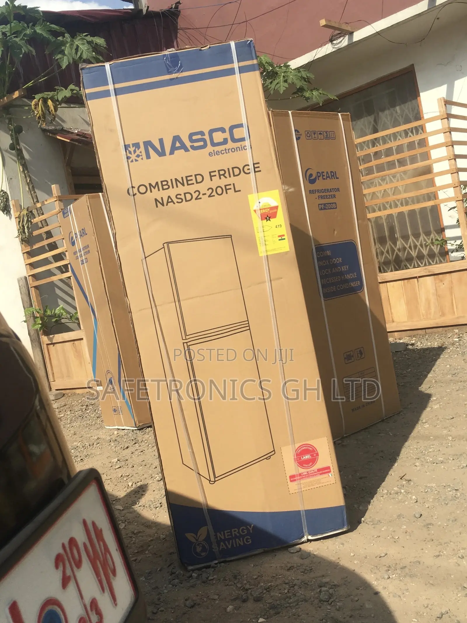 Nasd2-20fl Doubledoor Gray Bottomfreezer Nasco Fridge