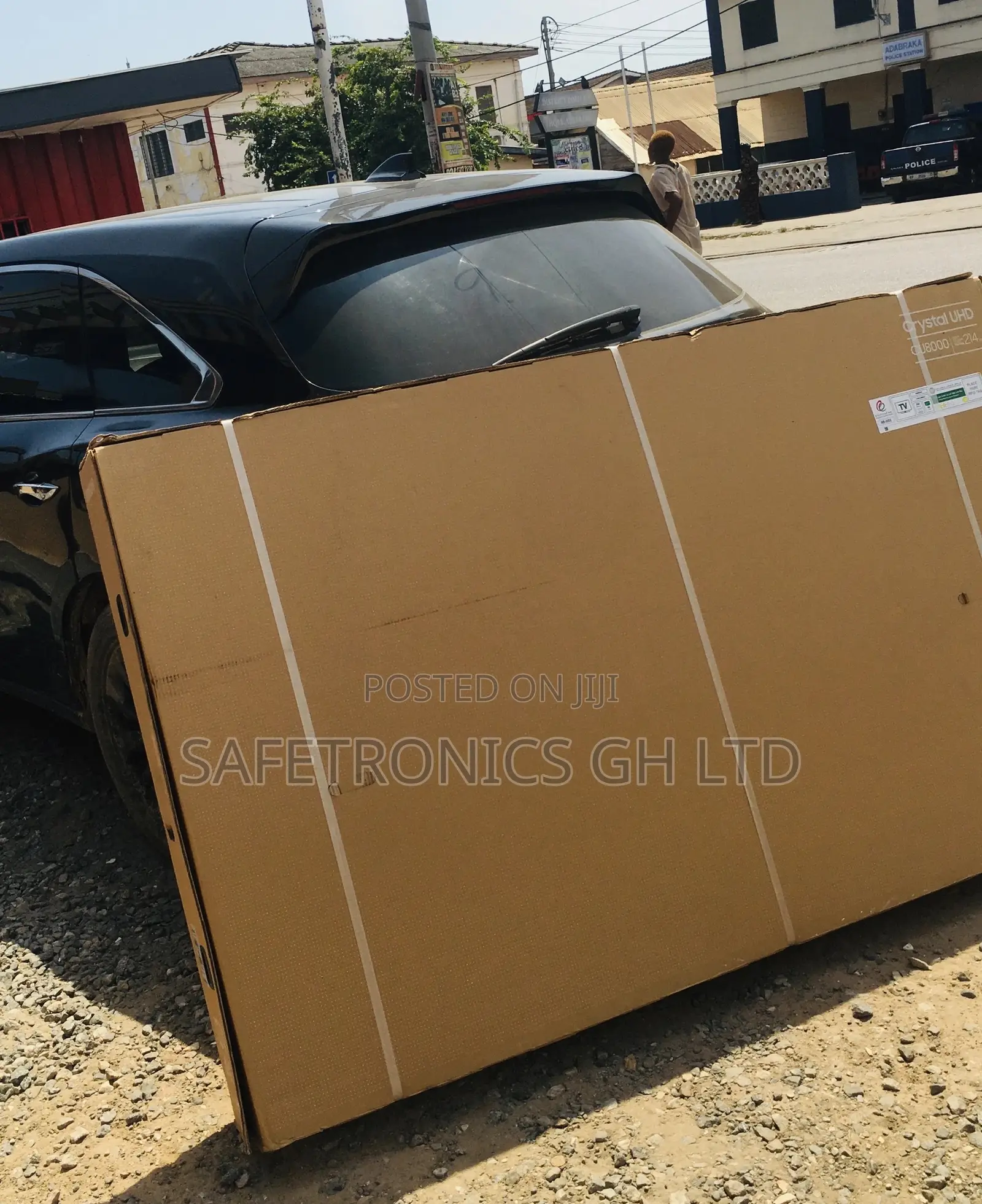 85 Inches Glossy Led Samsung Black Electric CU80 Tv