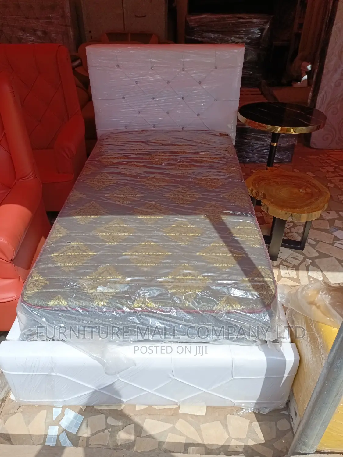 Lovely One and Half Bed With Mattress