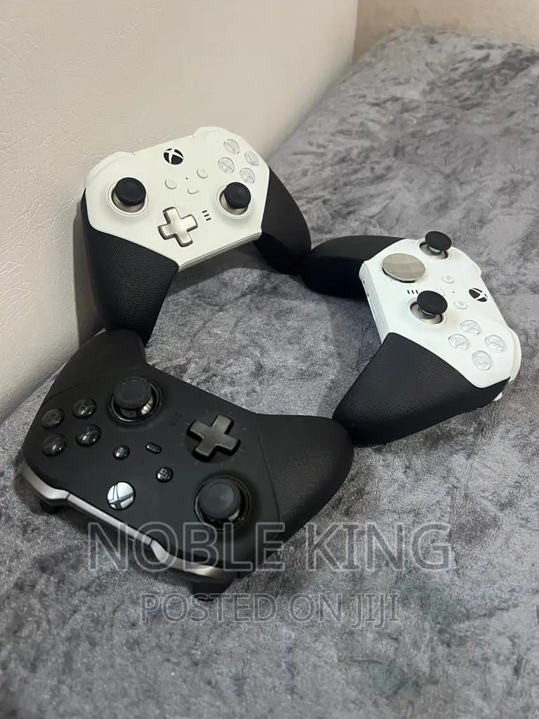 Xbox Elite Series 2 Controllers