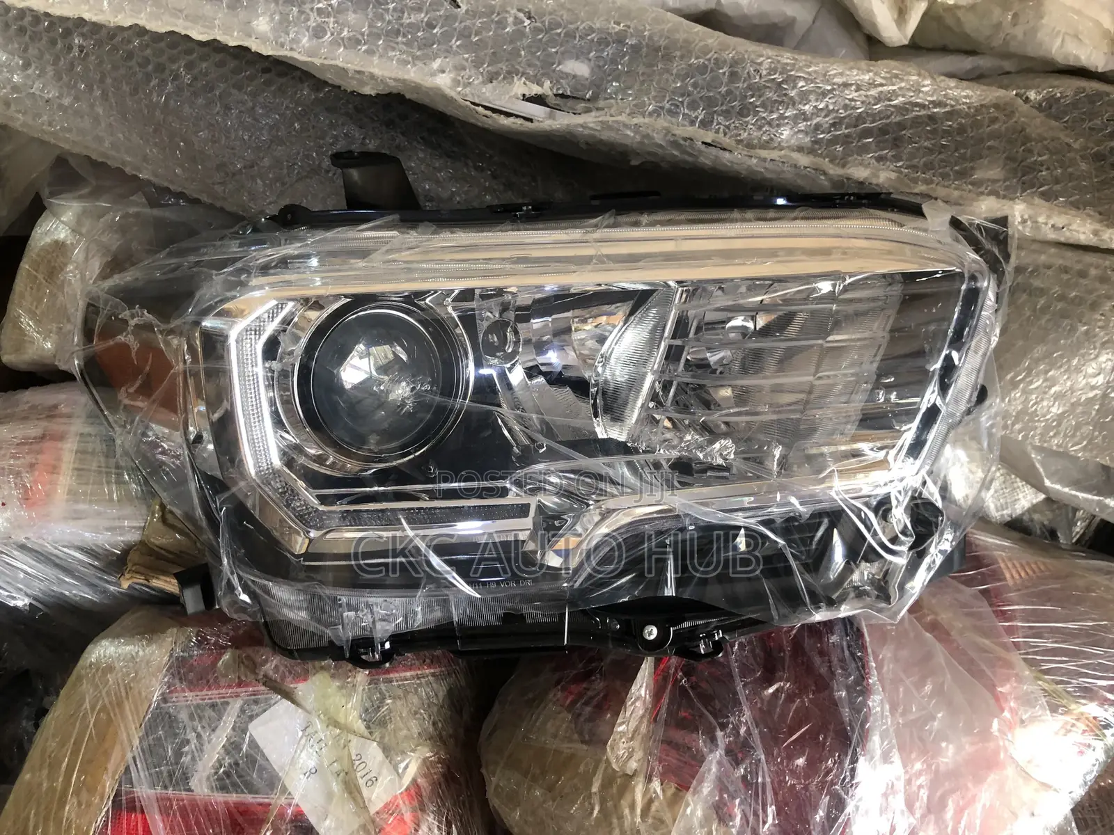 Tacoma 2016 to 2022 LED Head Light