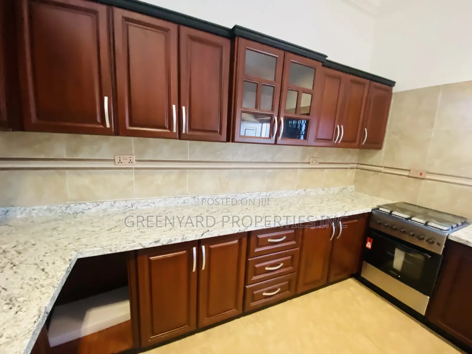 2bdrm Apartment in Trassaco, Adjiriganor for rent