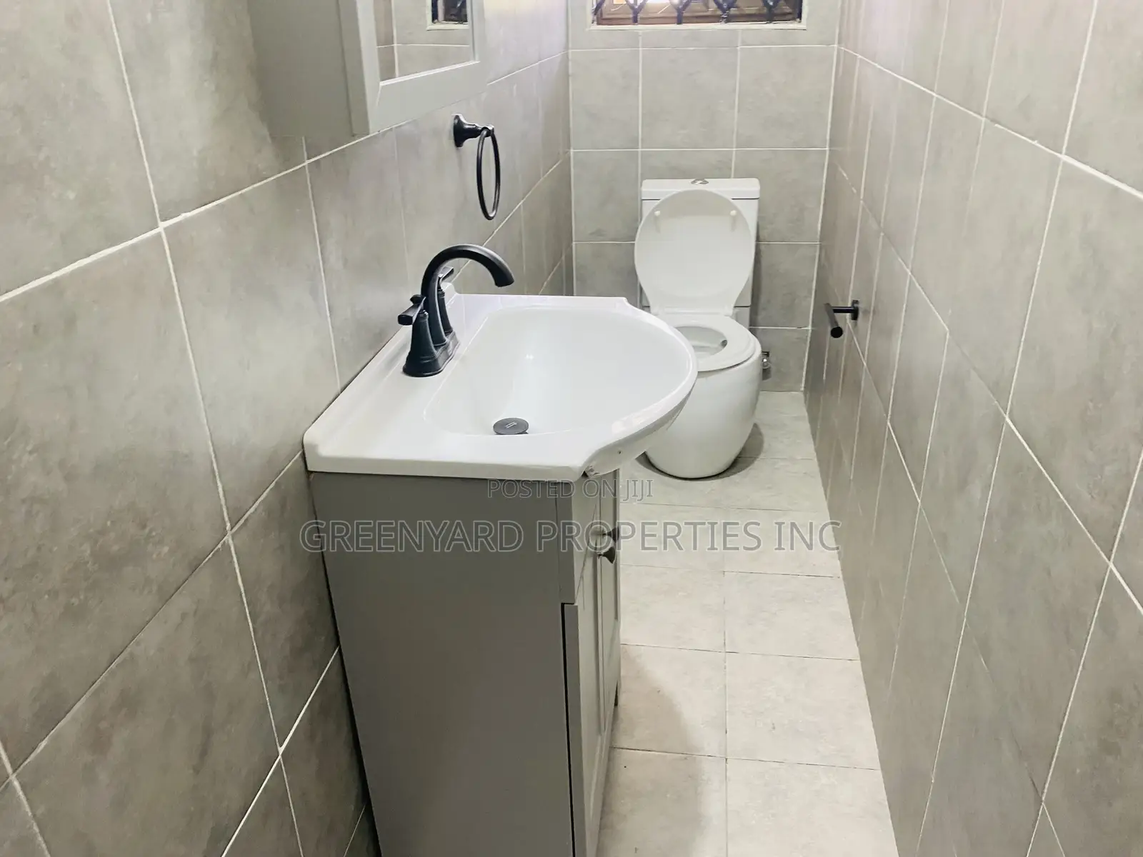 2bdrm Apartment in Trassaco, Adjiriganor for rent