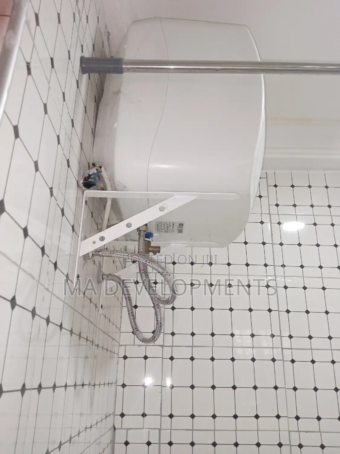 2bdrm Apartment in M.A Developments, Achimota for rent