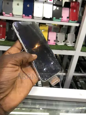 New Apple iPhone XR 128 GB White