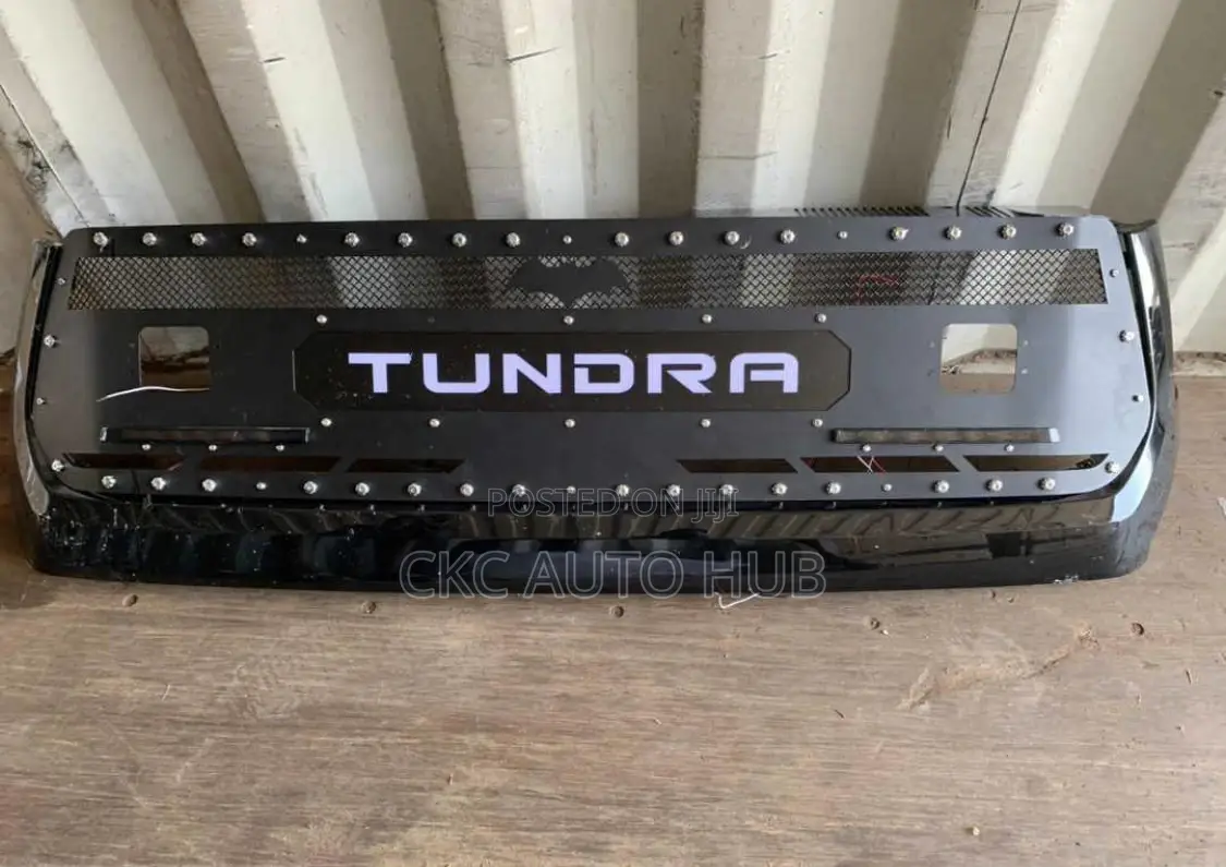 Tundra 2017 Front Grille
