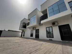2bdrm Duplex in Botwe for sale