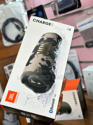 JBL CHARGE 5 by Herman