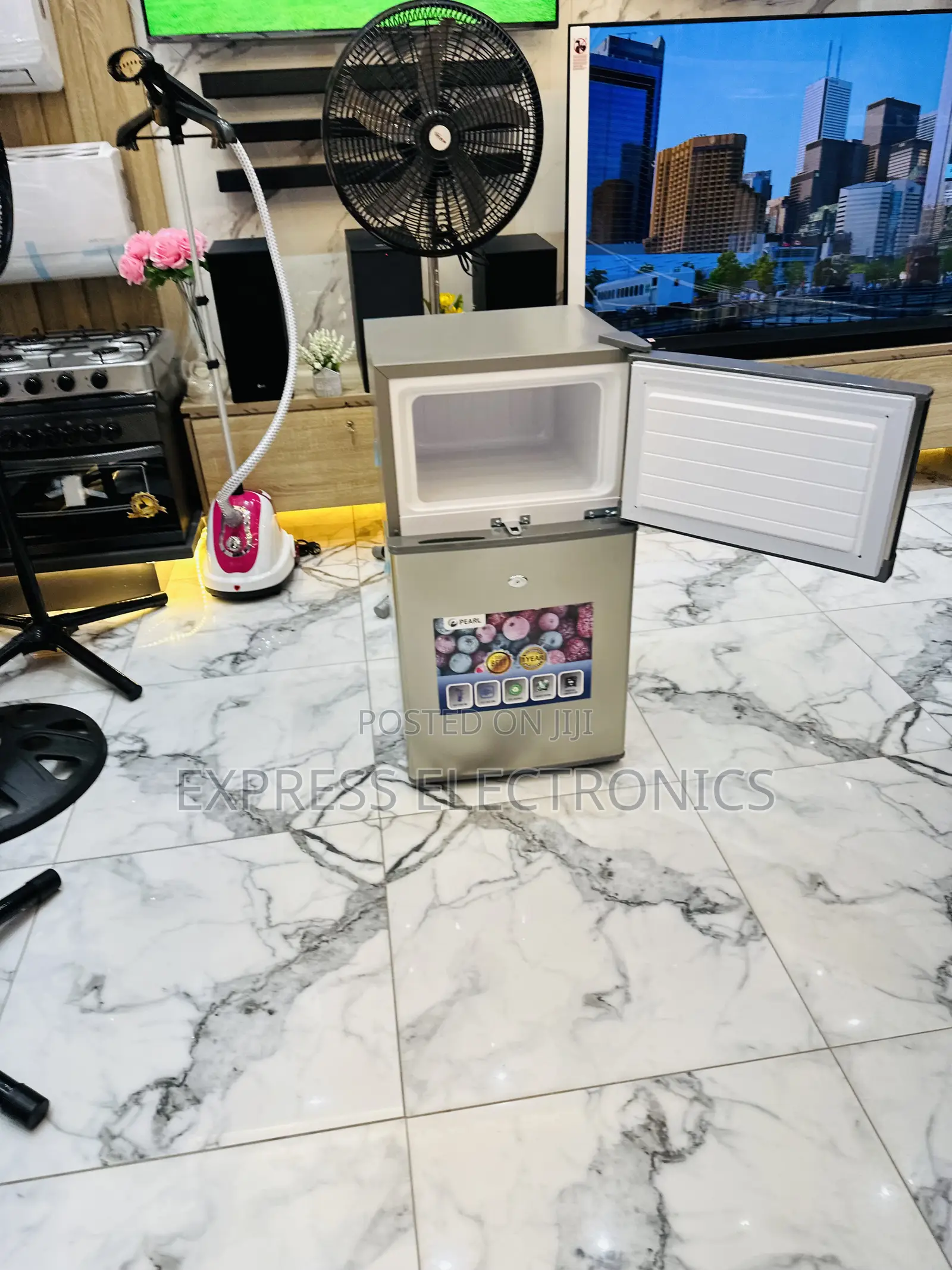 Neatly Sealed in Box Fridge Pearl 10T