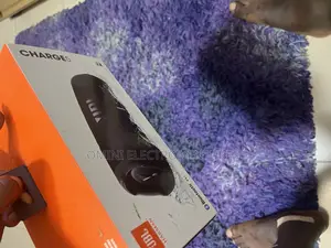 Brand New JBL Charge 5 Bluetooth Player