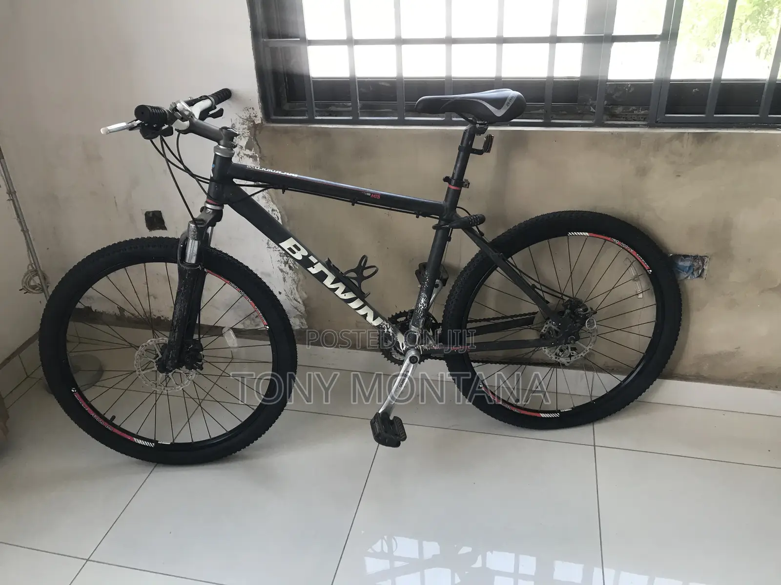 BTWIN Mountain Bike for Sale