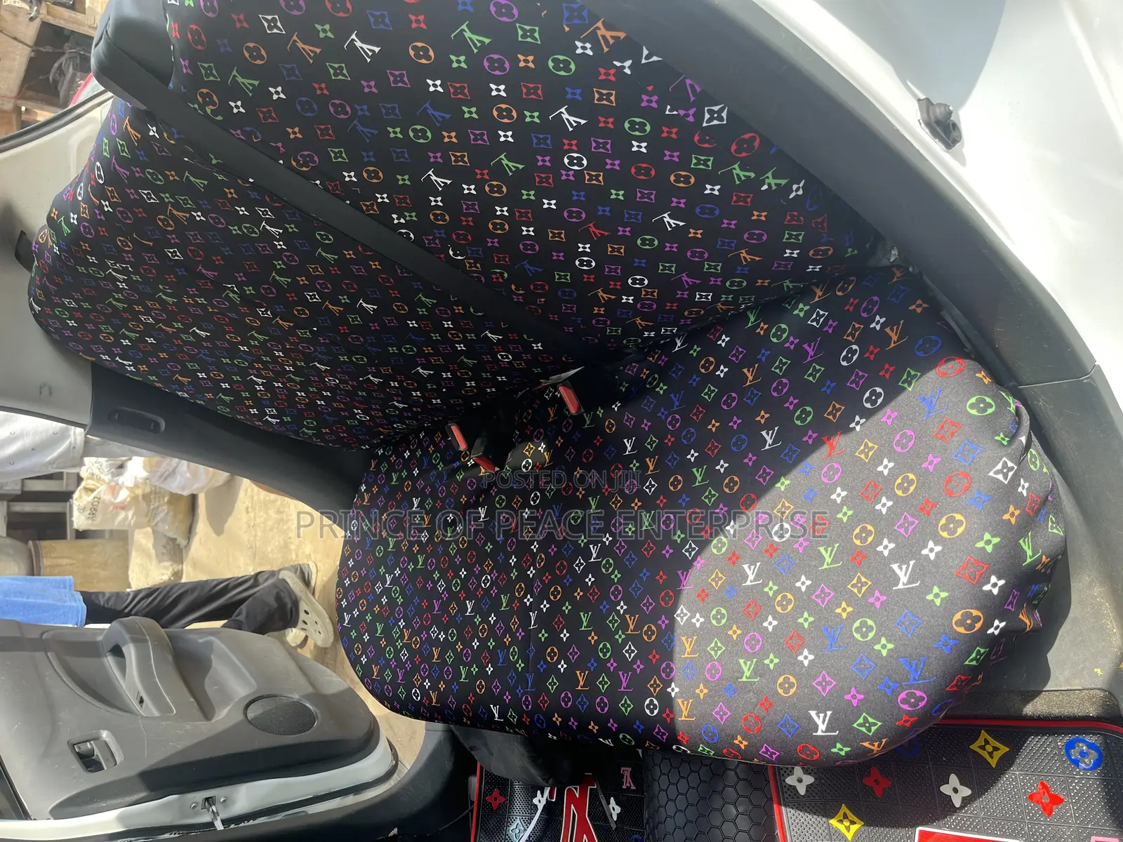 Complete Luis Vuitton Seat Covers Material