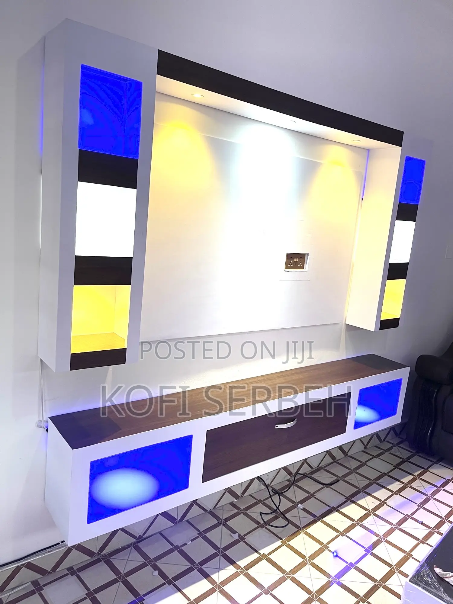 Led Tv Stand