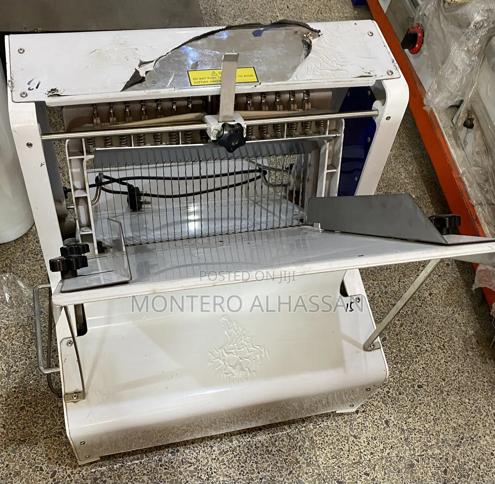 Bread Slicer