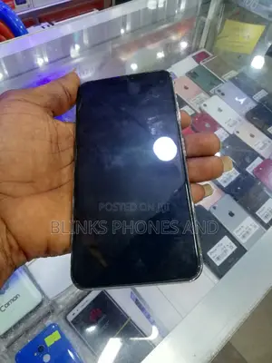 Apple iPhone XS Max 64 GB White