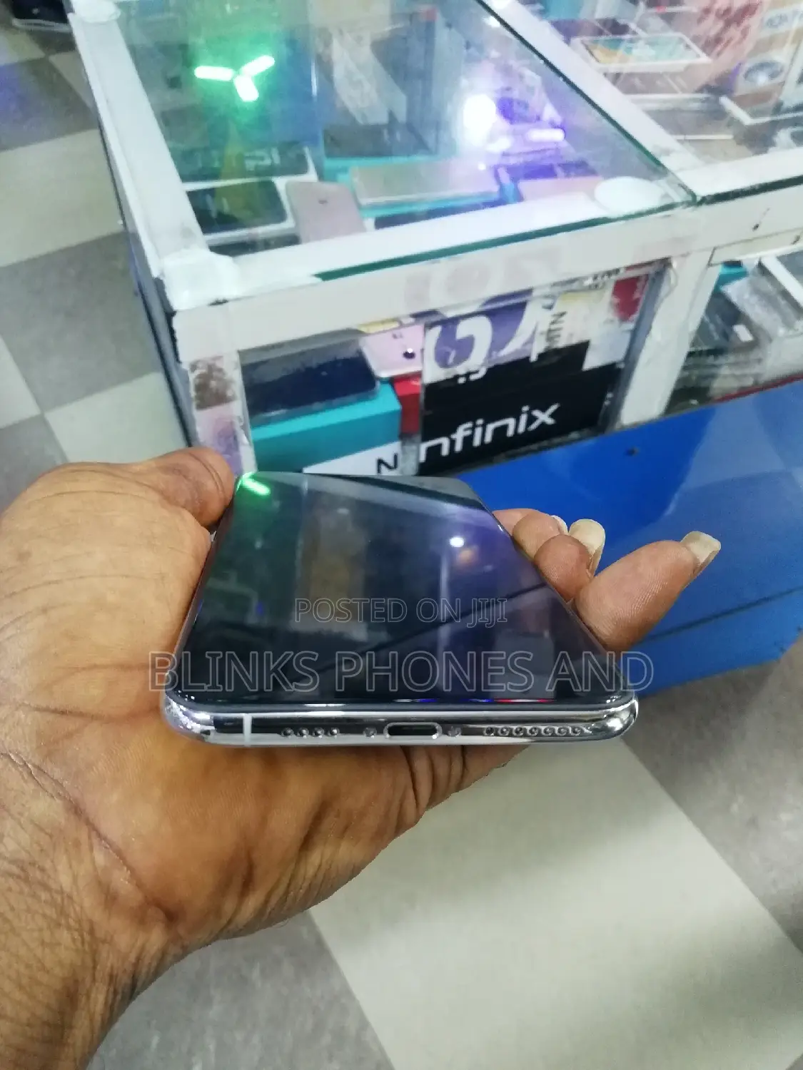 Apple iPhone XS Max 64 GB White