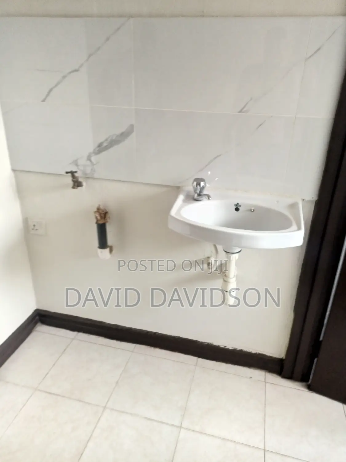 2bdrm Mansion in Executive 2 Bedroom, Tema Metropolitan for rent