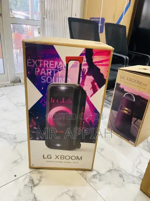 Latest and Affordable LG XL7S Portable Party Speaker.
