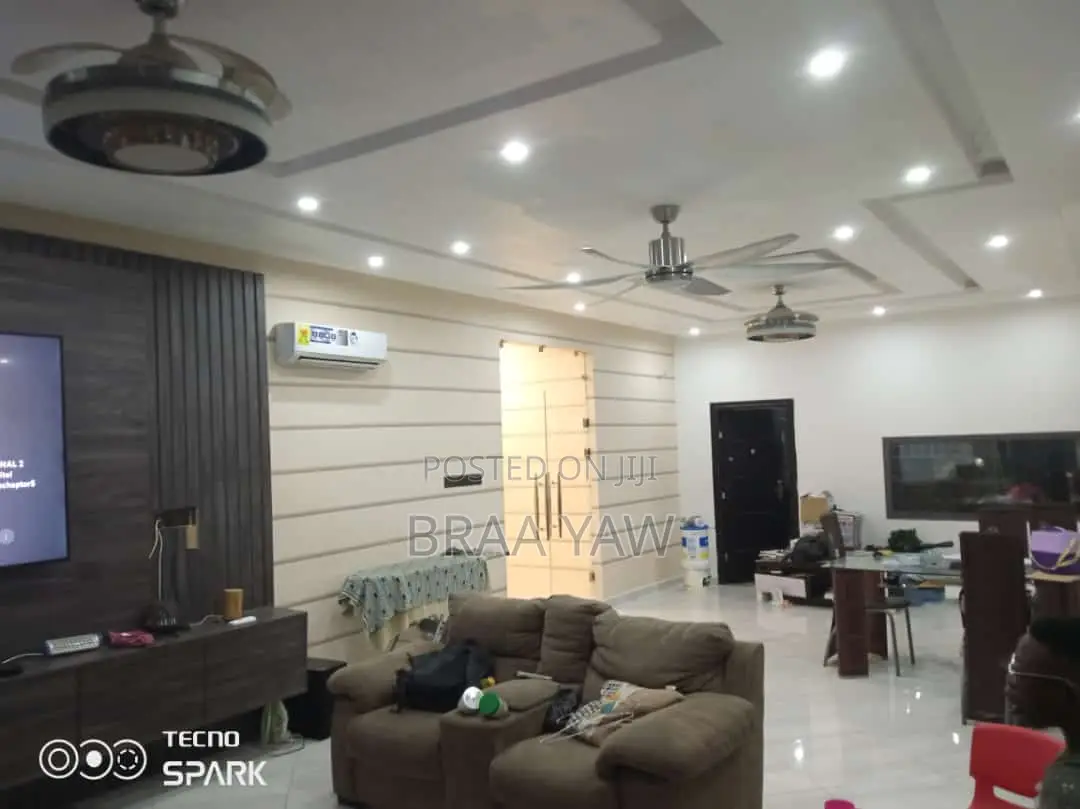 Interior Painting and Wallpaper