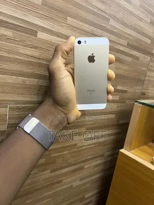 Apple iPhone SE 64 GB Gold
