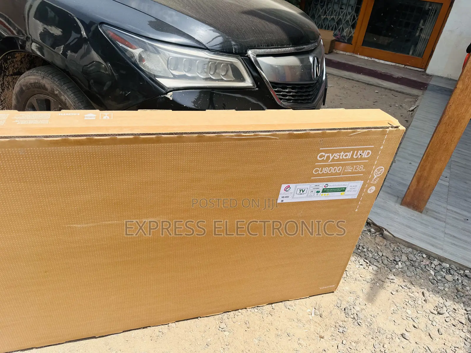 Cu8000 UHD Smart Glossy LED Screen  Samsung.