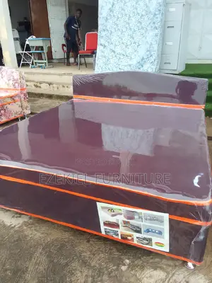 Queen Size Complete Bed