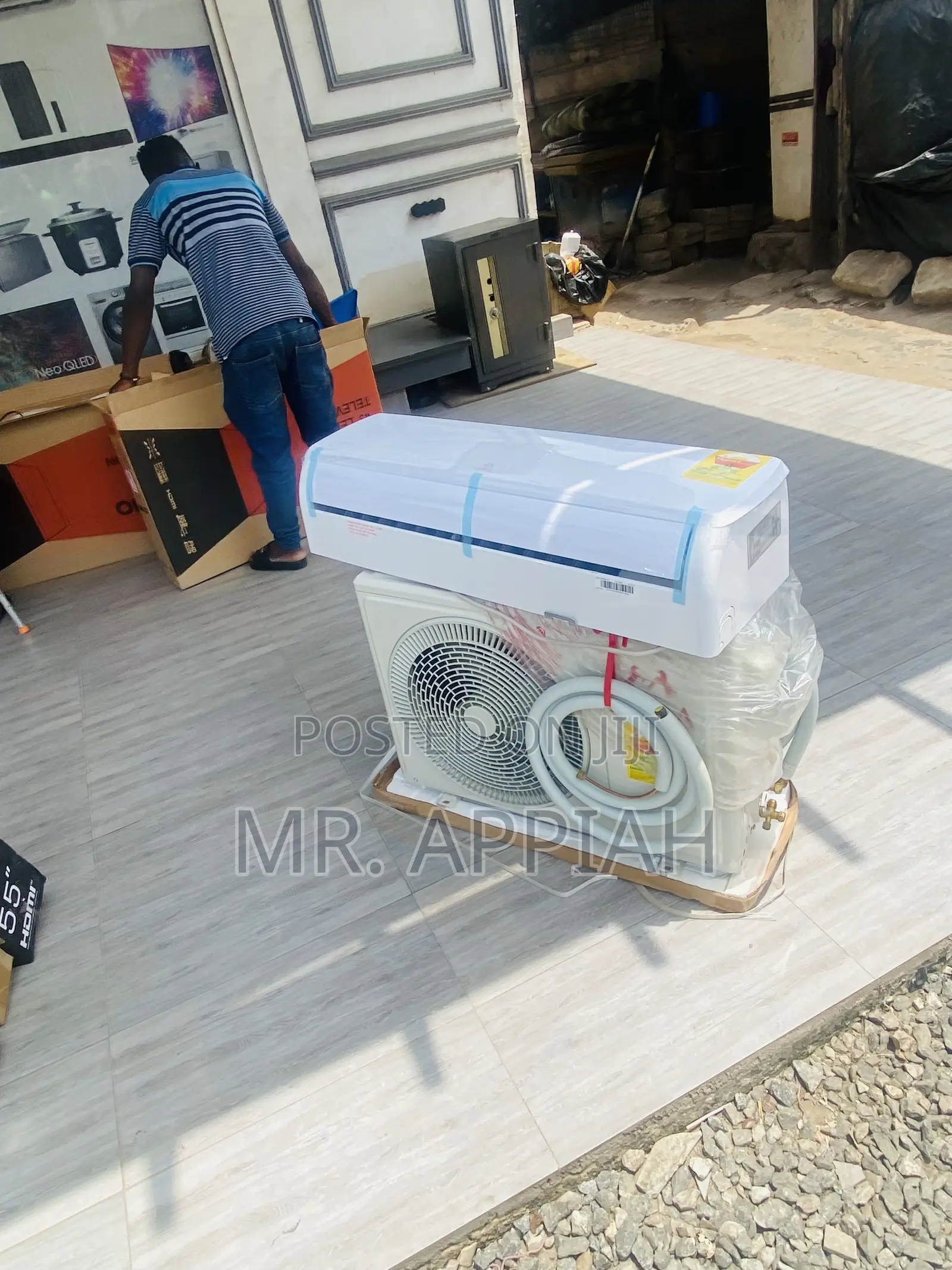 Extremely Cooling Zara 1.5hp Split Type Ac(White).