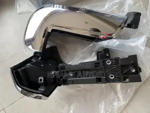 Tacoma 16-18 Back Bumper Ends Shinning