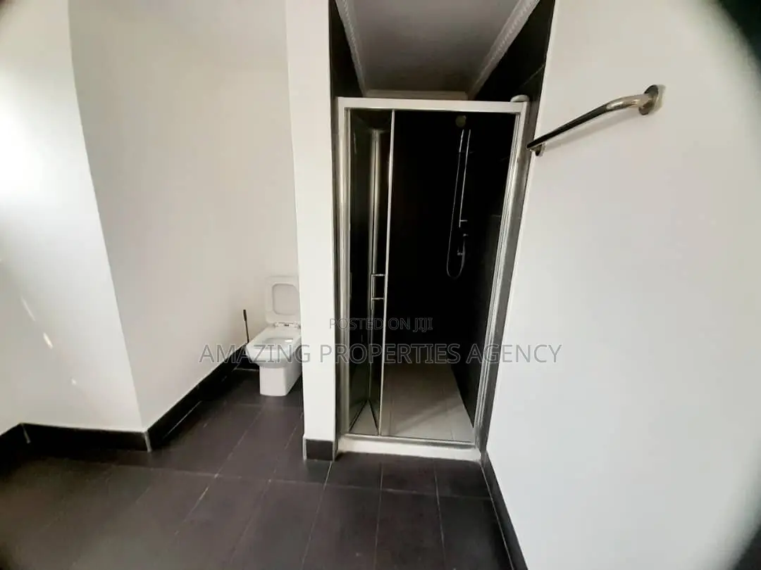 4bdrm House in Airport Residential Area for sale