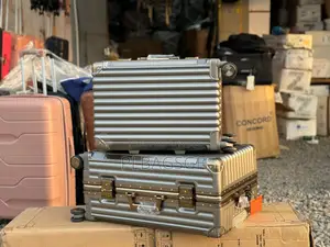 Zipless Trolling Traveling Luxurious Luggage at Plbagsgh