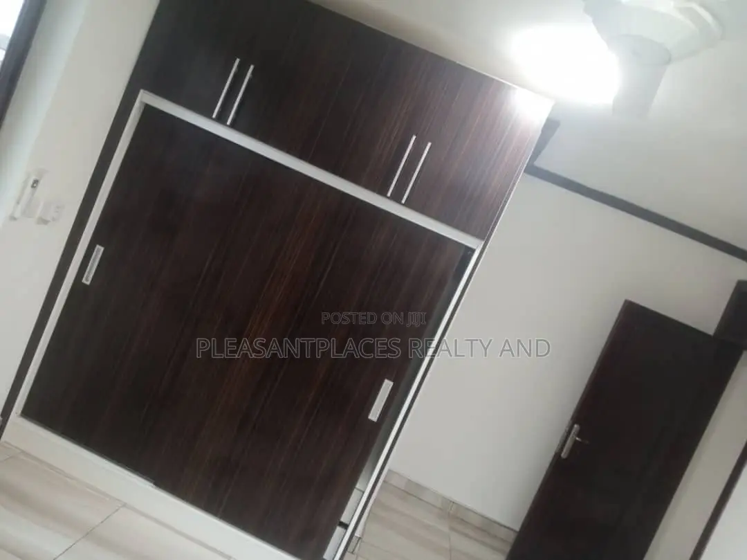 3bdrm Apartment in Pleasantplaces, Ashomang Estate for rent
