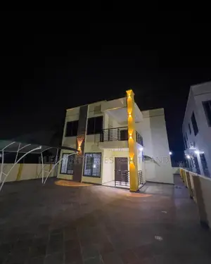 4bdrm Duplex in Pleasantplaces, Oyarifa for rent