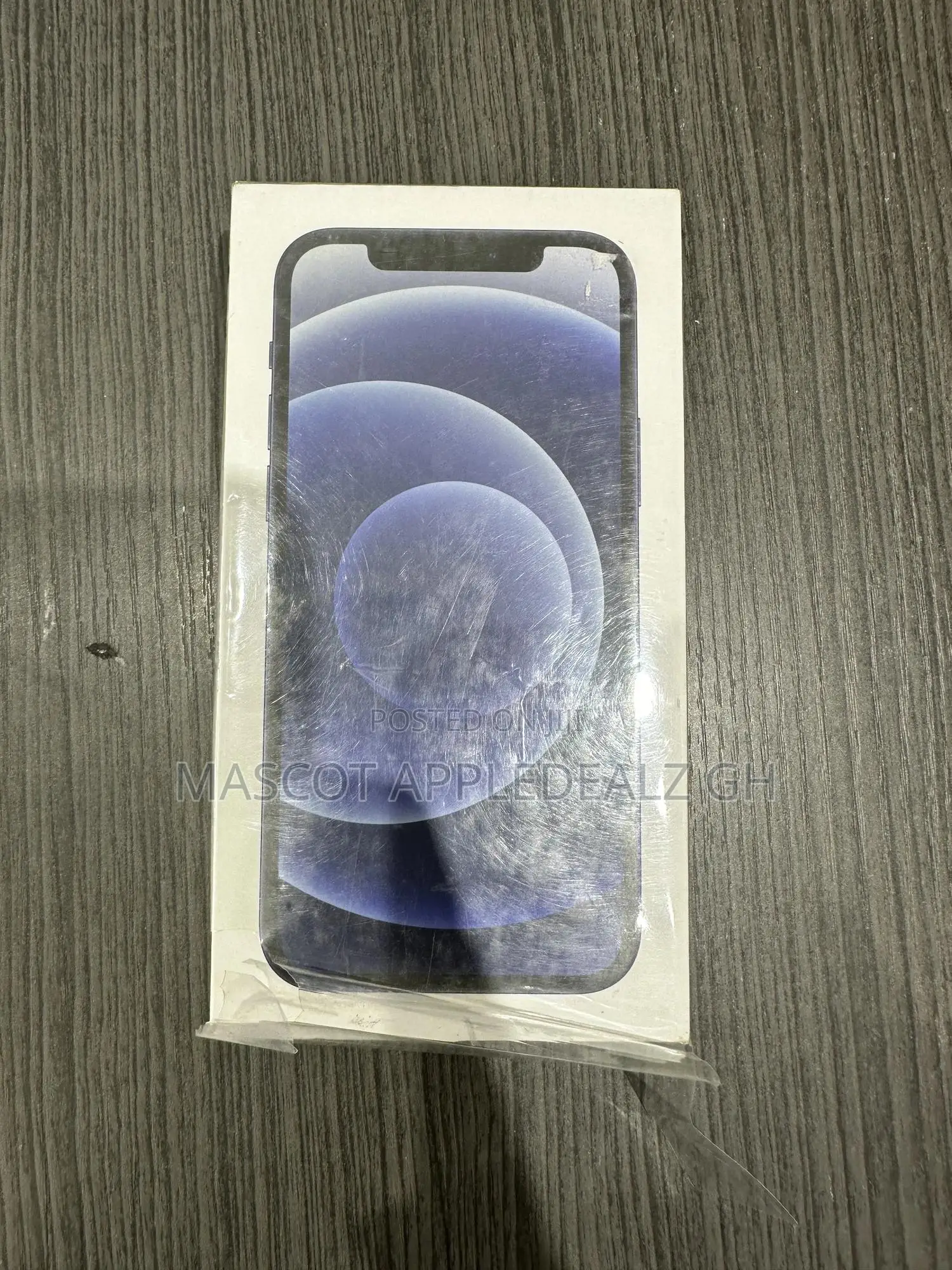 New Apple iPhone 12 64 GB Gray