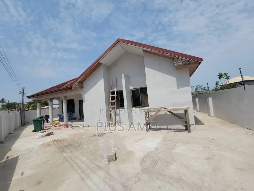 Chamber and Hall Self Contained and Self Compound