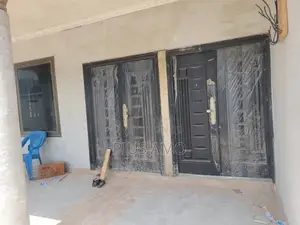 Chamber and Hall Self Contained and Self Compound