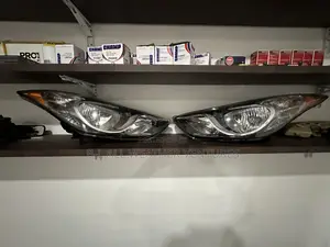 Elantra Headlight