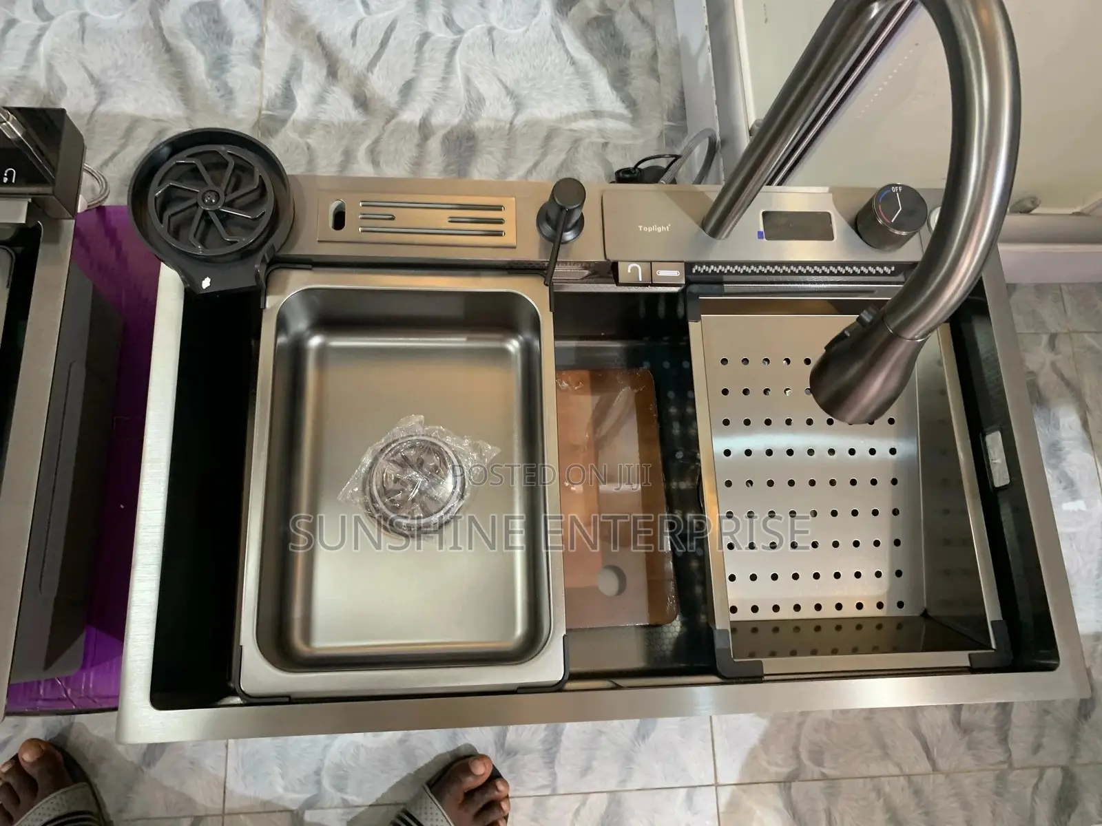 Waterfall Kitchen Sink