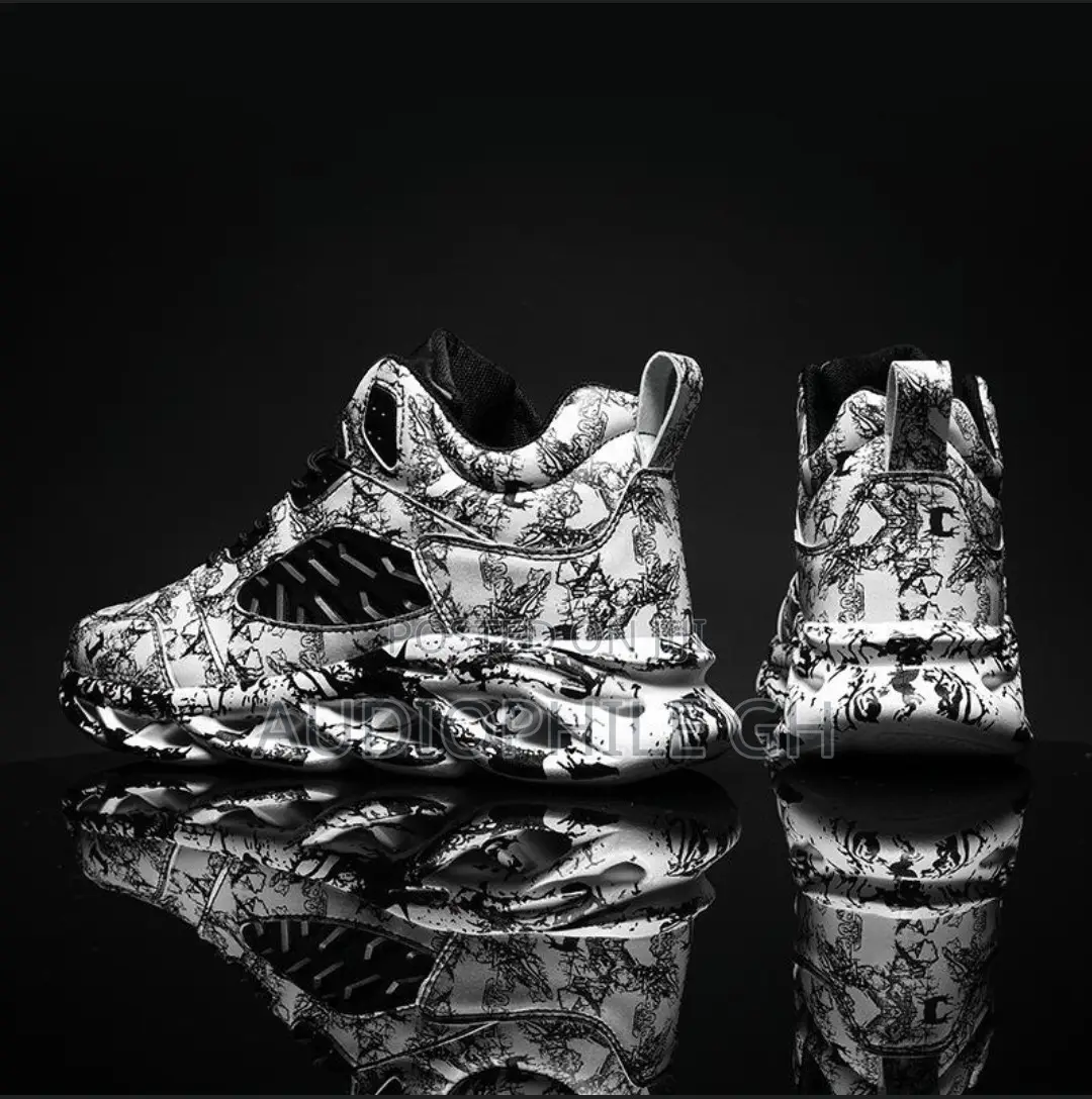 New Exclusive Edition Futuristic Sneakers Cyberpunk