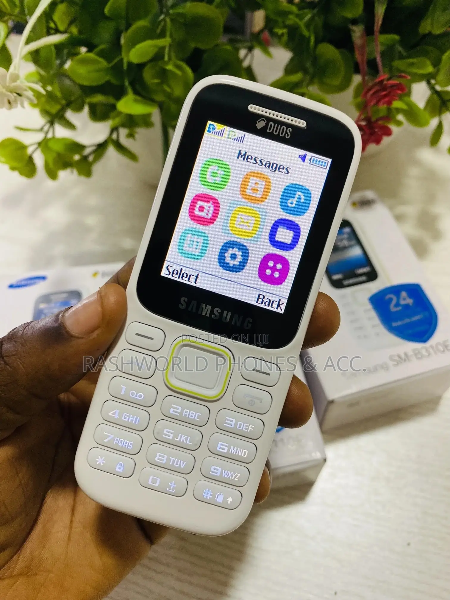 New Samsung Guru Dual 26 White
