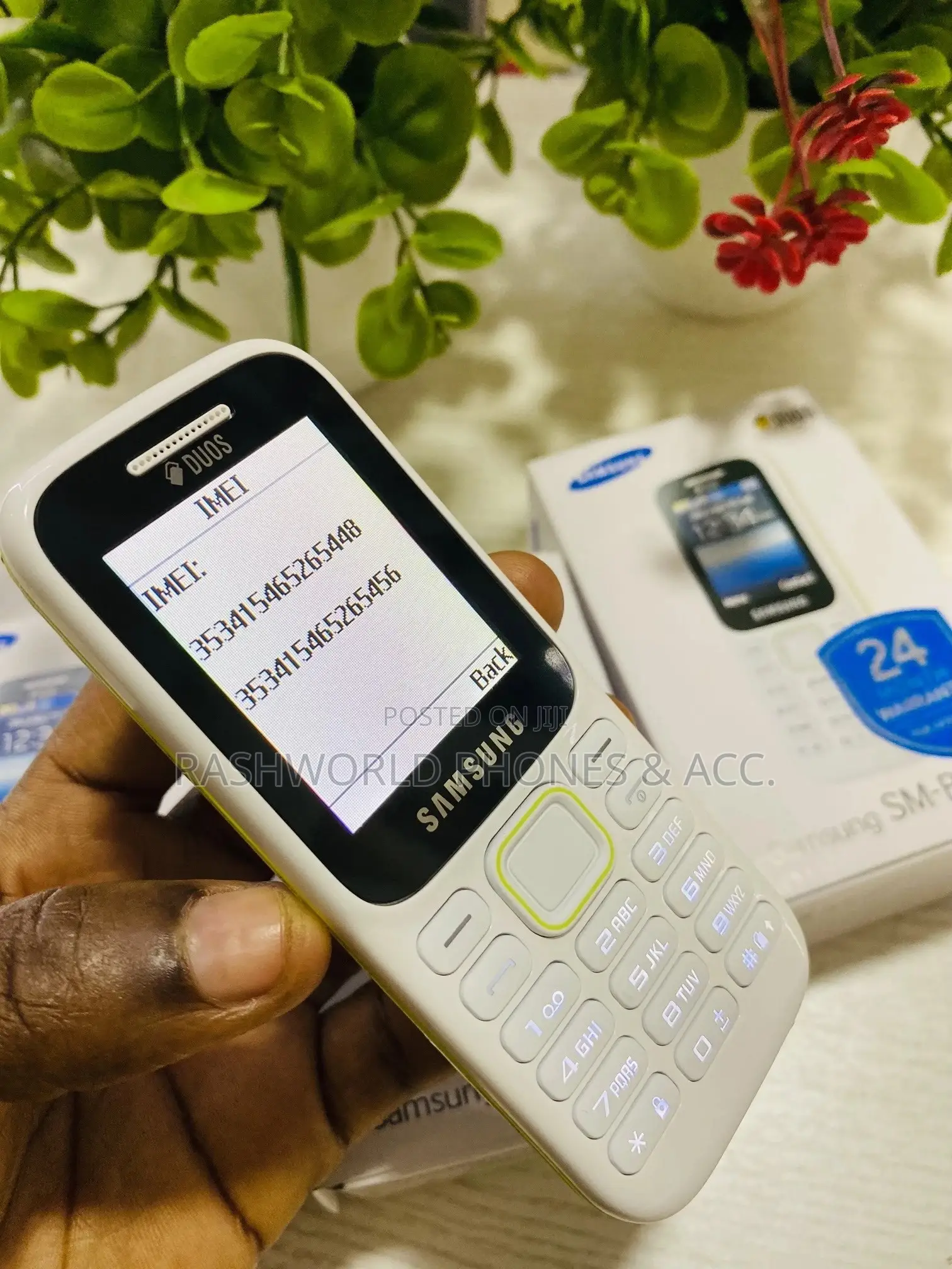 New Samsung Guru Dual 26 White