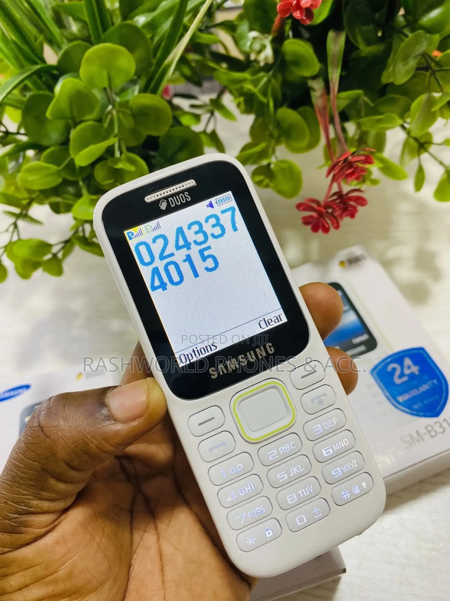 New Samsung Guru Dual 26 White