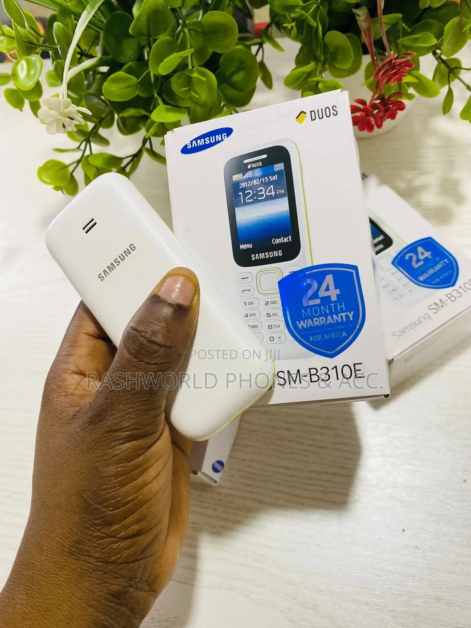 New Samsung Guru Dual 26 White