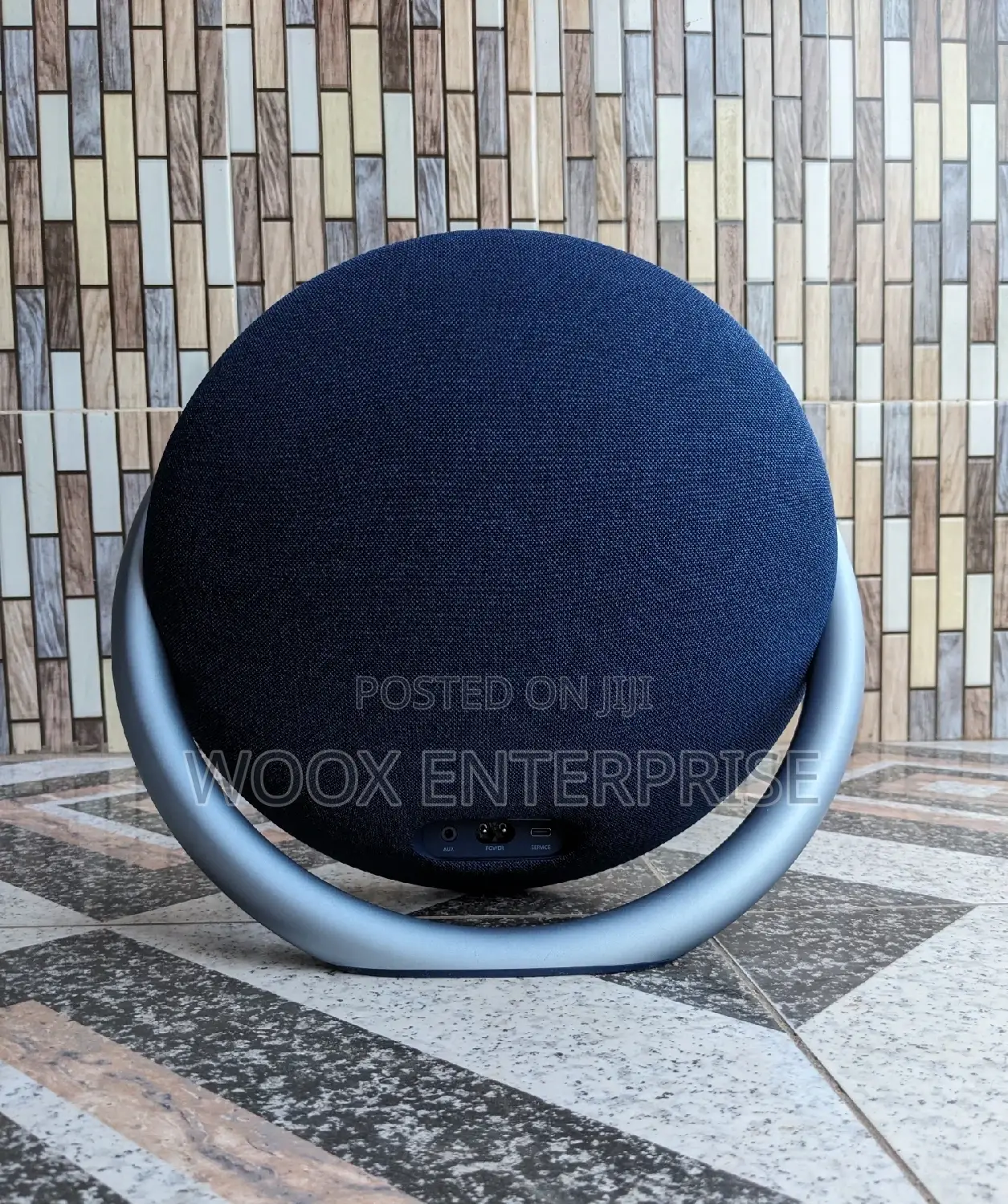 Harman Kardon Onyx Studio 8 (Excellent Battery)