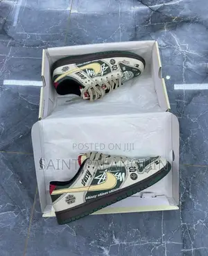 Nike Dunk Stussy