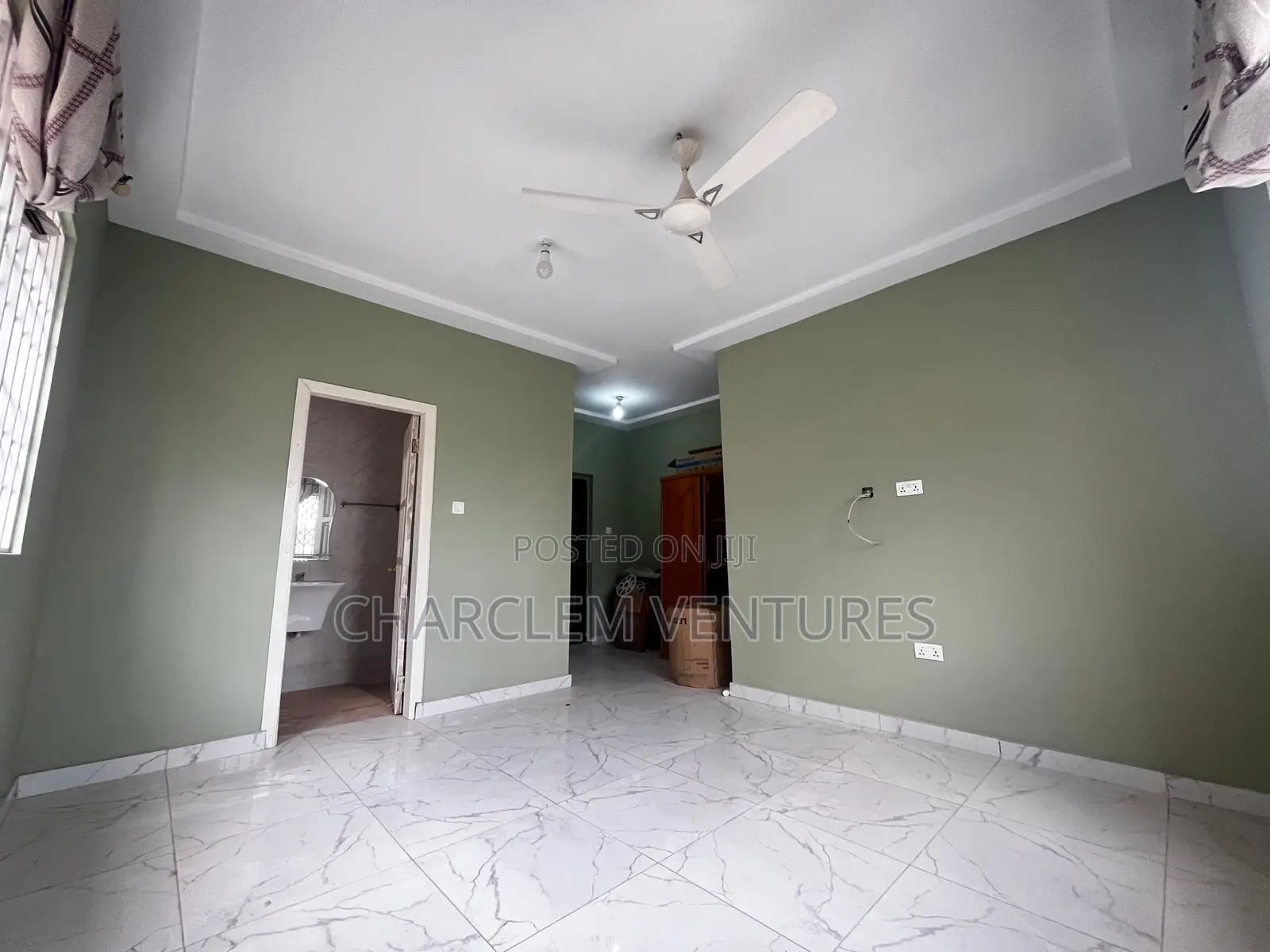 5bdrm House in Charclem Ventures, Adenta for sale