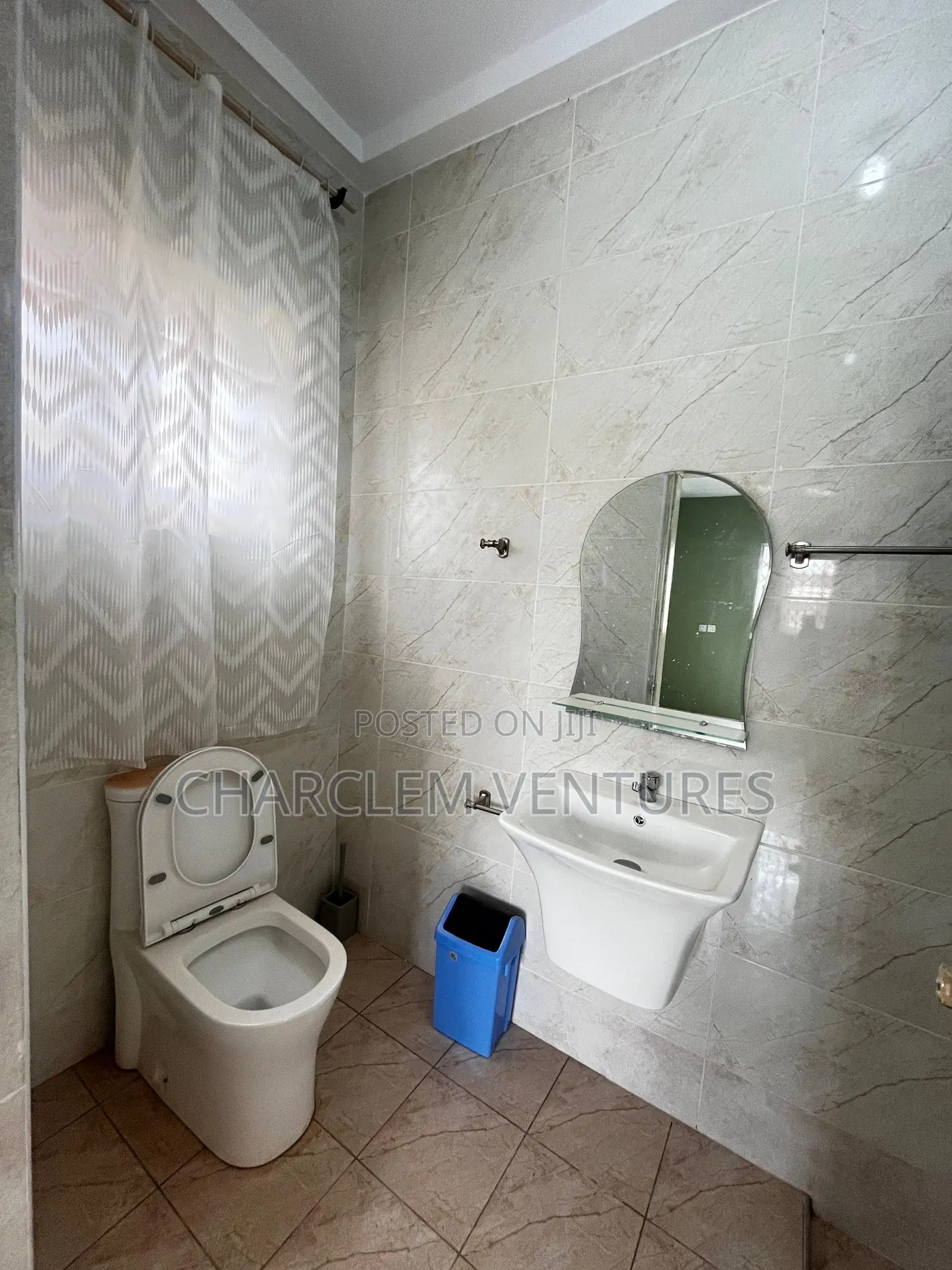 5bdrm House in Charclem Ventures, Adenta for sale