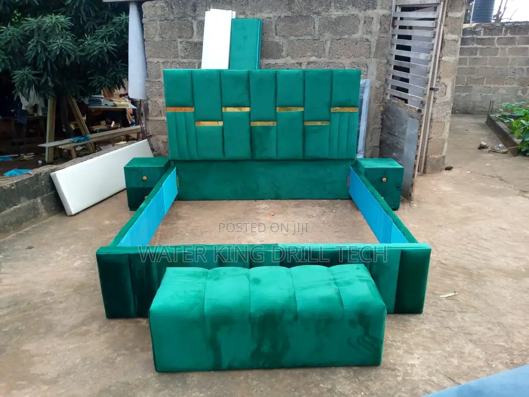 Queen Size Bed Frames With Side Drawers and Ottoman