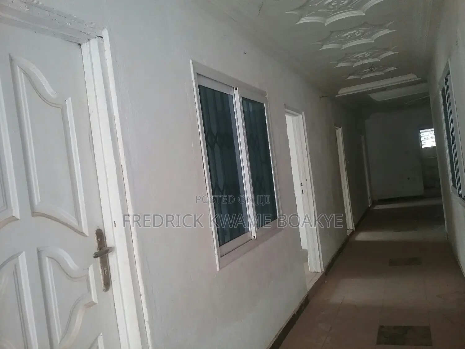 8bdrm House in Brother K Estate, Kumasi Metropolitan for sale