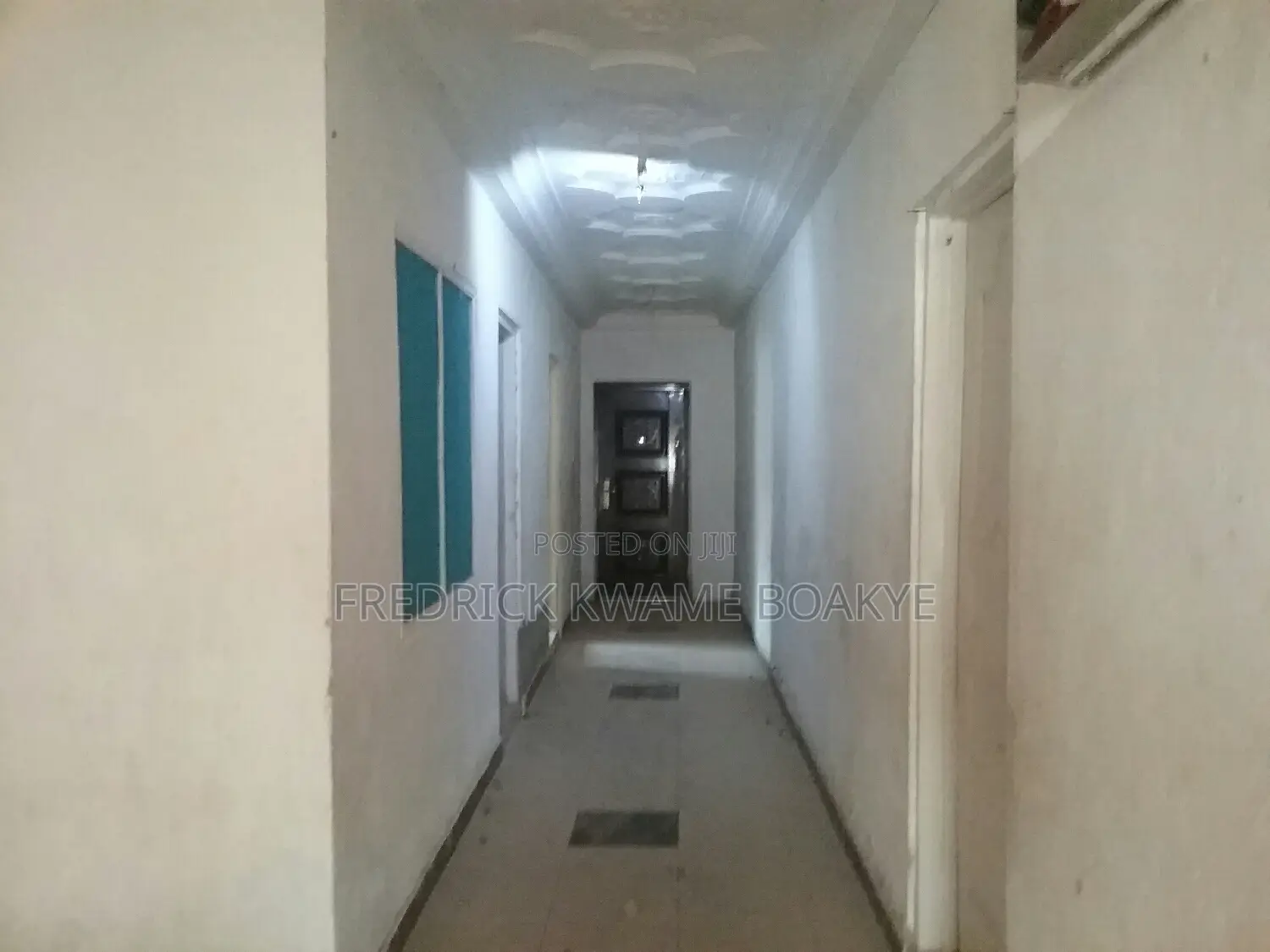 8bdrm House in Brother K Estate, Kumasi Metropolitan for sale